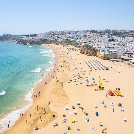 Luxurious Beachfront Villa De La Plage With Private Beach Acces Albufeira Exterior photo