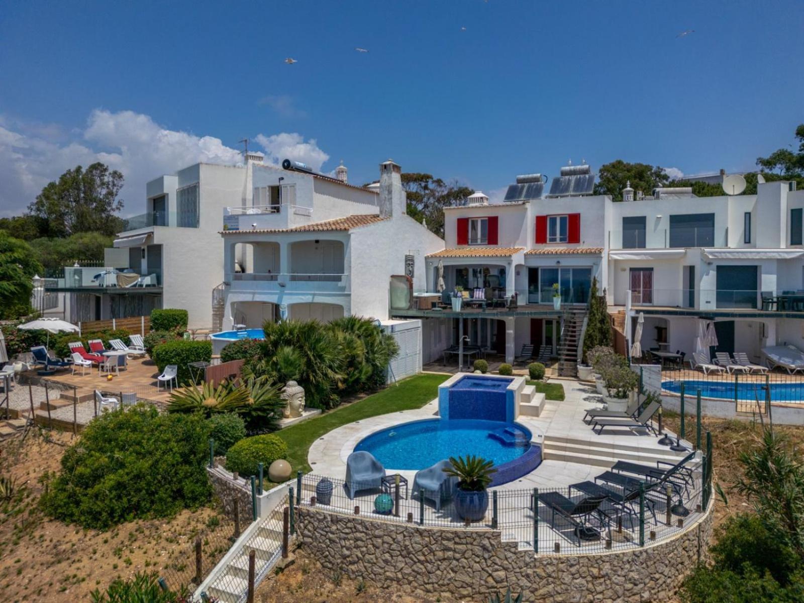 Luxurious Beachfront Villa De La Plage With Private Beach Acces Albufeira Exterior photo