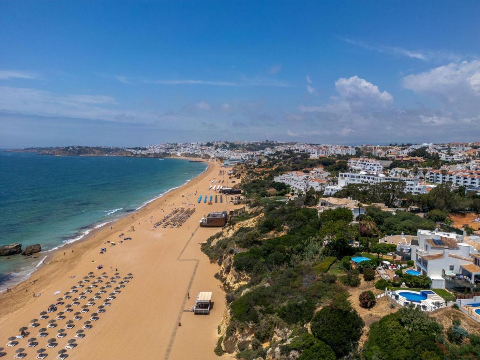 Luxurious Beachfront Villa De La Plage With Private Beach Acces Albufeira Exterior photo